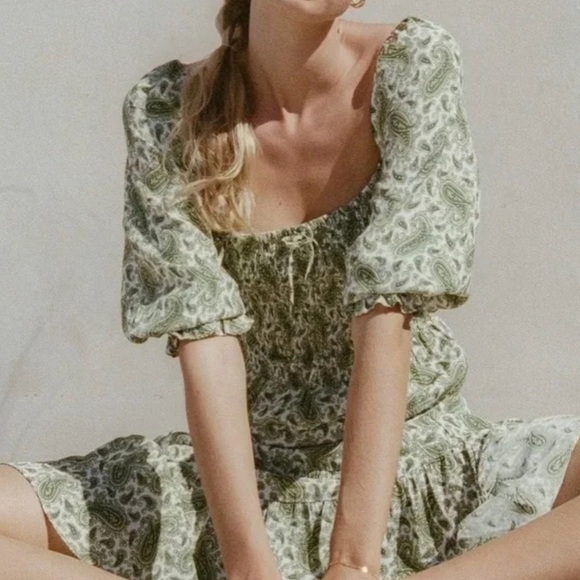 FAITHFULL THE BRAND *Blogger Favorite* Le Galet Midi Dress in Sable Paisley - Picture 3 of 15